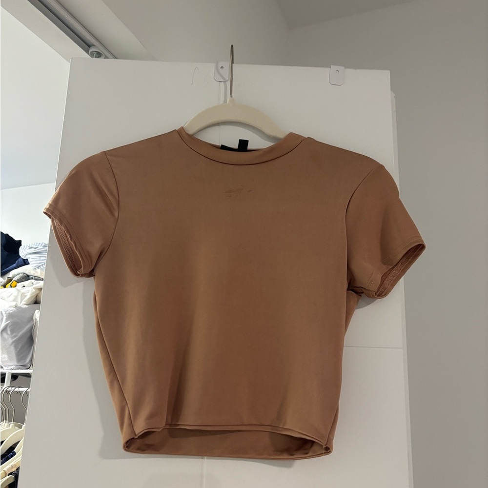 Missguided + Tan Fitted Crop T-Shirt Short Sleeve